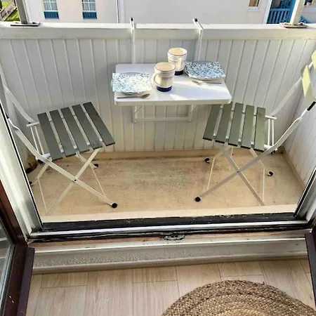 L'appart 502, Familial Et Sa Vue Mer. Apartment *